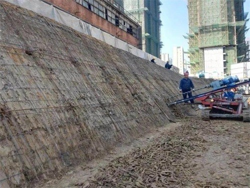 泰兴建筑边坡支护